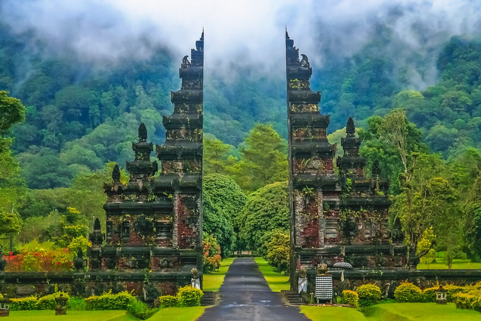 visit bali, indonesia with TravelBeyond Lk